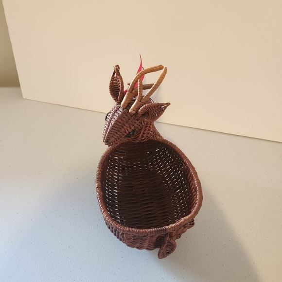 Vintage Rattan Wicker Reindeer Shape Deer Christmas Trinket Basket 90s 1990s - Picture 4 of 10